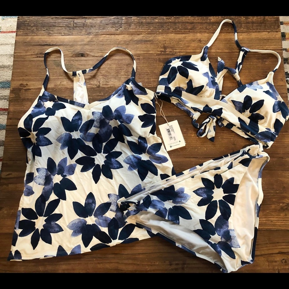 Carve Design Title Nine bikini & tankini, size XL and nwt and nwot, 3 piece